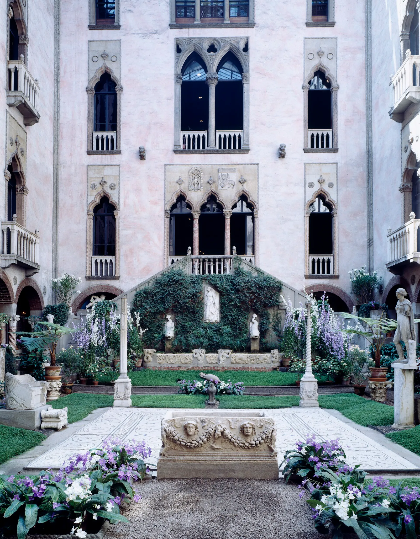 Isabella Stewart Gardner Museum - photo by Carol M. Highsmith for the Library of Congress (1980-2006)